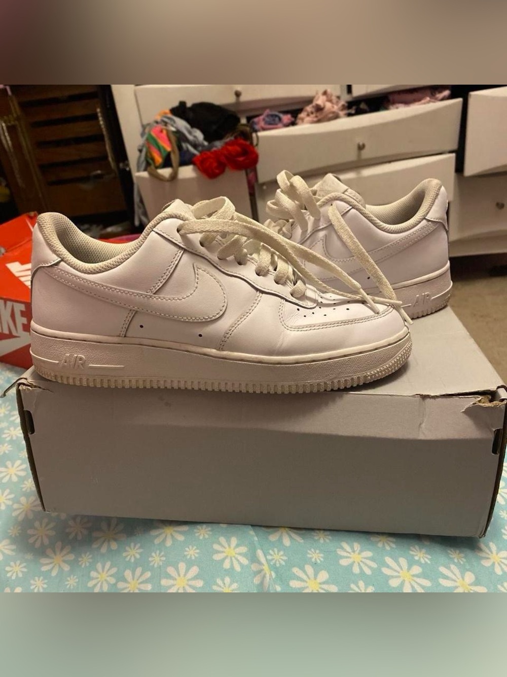 Nike Kids White Low-Top Sneakers